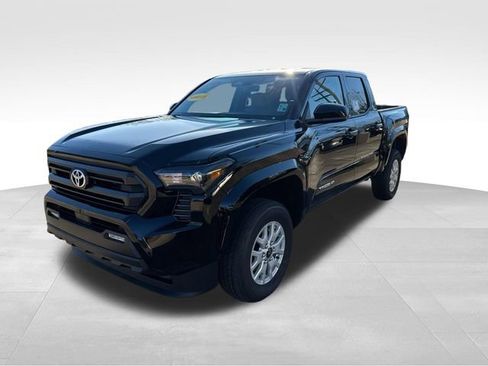 New 2026 Toyota Tacoma SR5 image 3