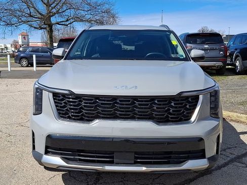 Certified 2026 Kia Sorento S image 2