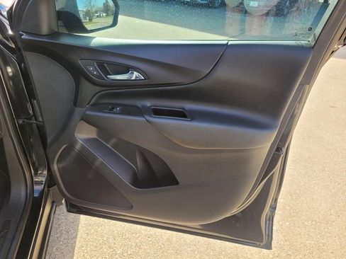 Used 2021 Chevrolet Equinox LT image 9