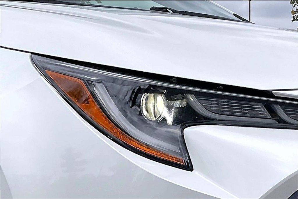 Used 2019 Toyota Corolla SE FWD image 32
