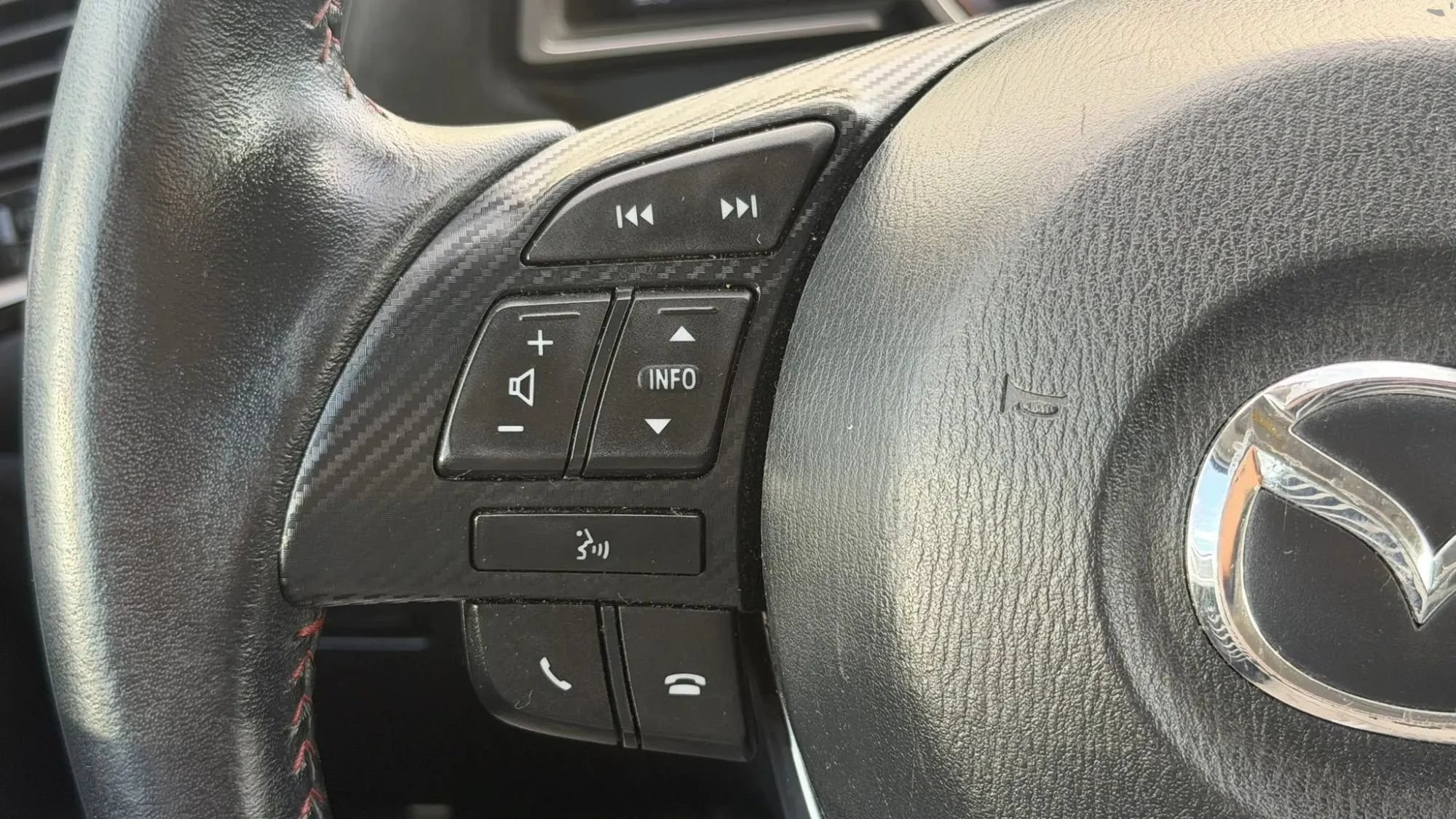 Used 2015 MAZDA MAZDA3 i Grand Touring FWD image 24