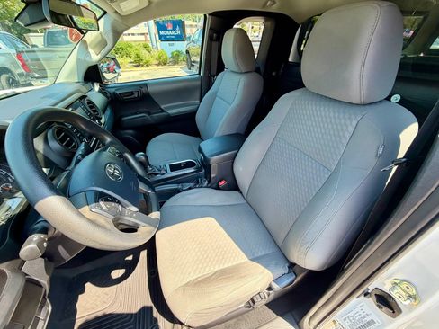 Used 2020 Toyota Tacoma SR RWD image 8