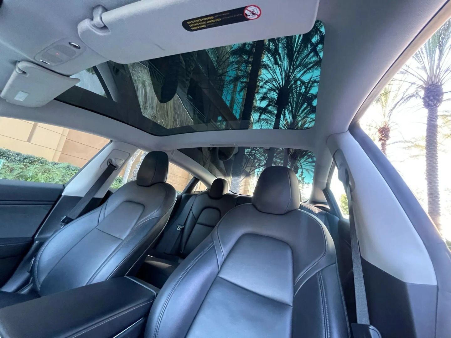 Used 2020 Tesla Model 3 Standard Range Plus RWD image 9