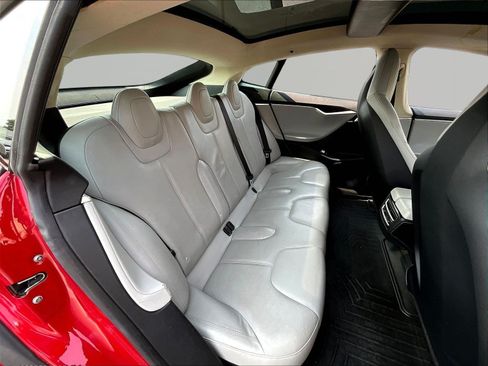 Used 2013 Tesla Model S RWD image 25