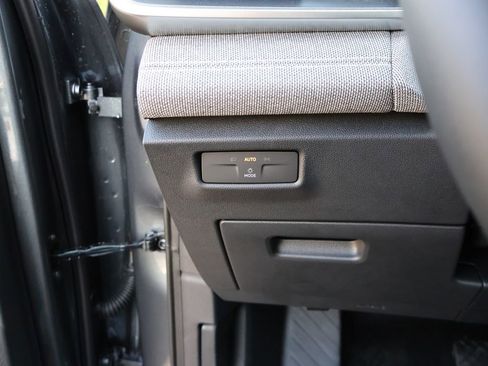 New 2026 Volkswagen Tiguan S image 34