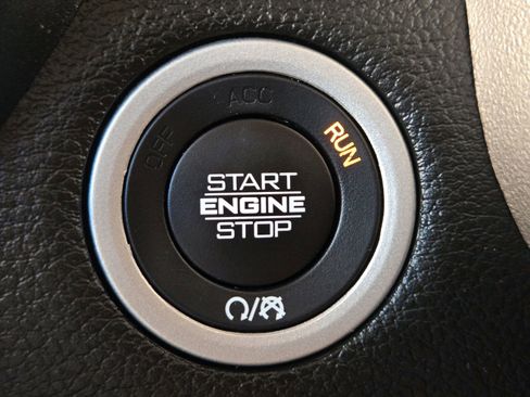 Used 2022 RAM 1500 Laramie w/ Laramie Southwest Edition image 22