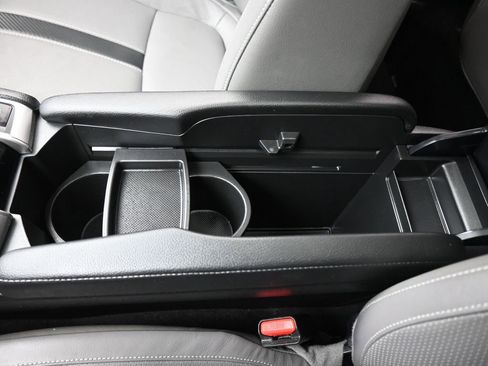 Used 2018 Honda Civic Touring image 25