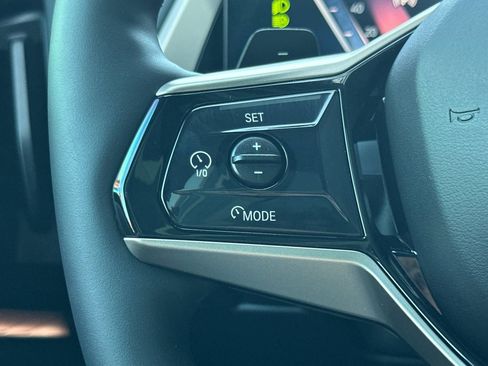 Used 2025 BMW X3 xDrive30i w/ Premium Package image 31