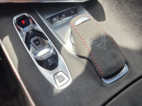 Used 2023 Chevrolet Corvette Stingray Premium Cpe w/ Z51 Performance Package RWD image 19