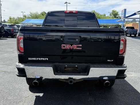 Used 2018 GMC Sierra 1500 SLT AWD/4WD image 6