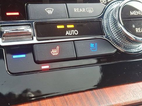 Used 2022 Lincoln Navigator Reserve AWD/4WD image 28