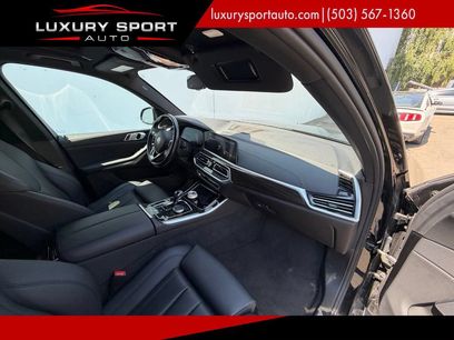 Used 2019 BMW X5 xDrive40i w/ Premium Package 2