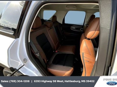 New 2025 Ford Bronco Sport Outer Banks w/ Outer Banks Tech Package+ image 10