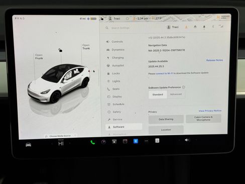 Used 2023 Tesla Model Y Performance image 30