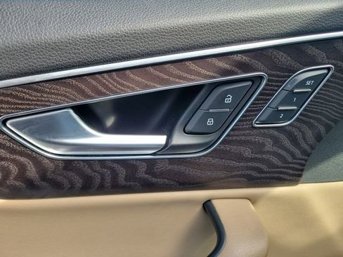 Used 2021 Audi Q7 2.0T Premium Plus image 23