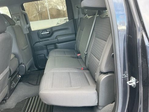 Used 2023 Chevrolet Silverado 1500 Custom image 16