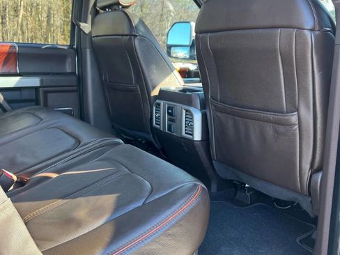 Used 2017 Ford F450 King Ranch w/ King Ranch Ultimate Package image 20