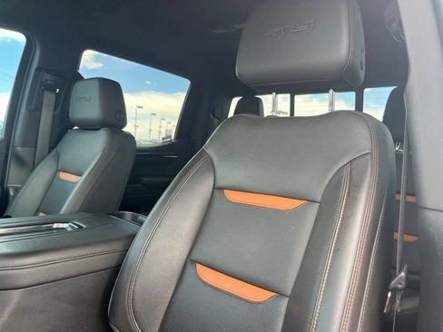 Certified 2022 GMC Sierra 1500 AT4 w/ AT4 Preferred Package AWD/4WD image 18