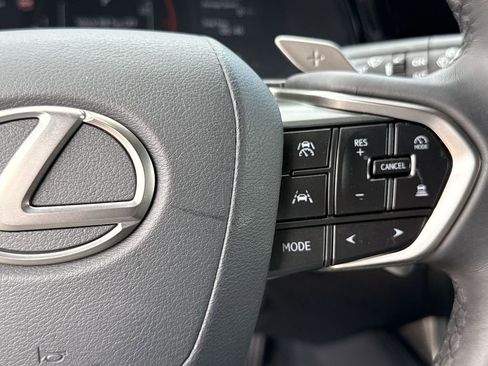 Used 2025 Lexus RX 350 FWD w/ Technology Package image 27