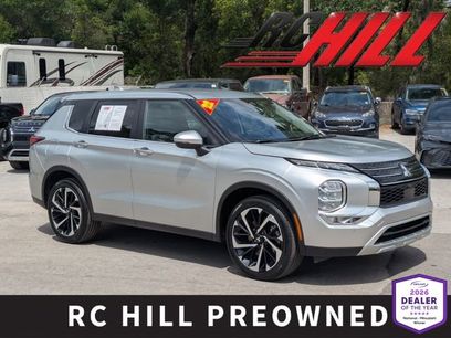 Used 2022 Mitsubishi Outlander SE