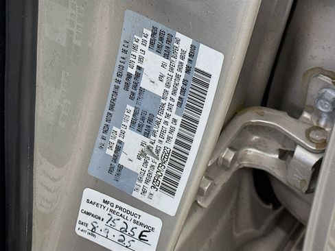 Used 2025 MAZDA MAZDA3 s image 12