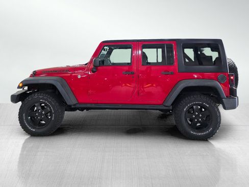 Used 2016 Jeep Wrangler Unlimited Sport image 4