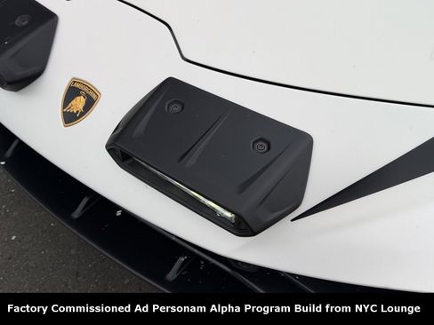 Used 2024 Lamborghini Huracan Sterrato image 13