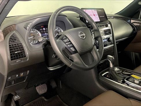 Used 2023 Nissan Armada Platinum w/ Captain's Chairs Package AWD/4WD image 16