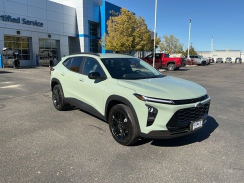 New 2026 Chevrolet Trax ACTIV w/ Driver Confidence Package image 1