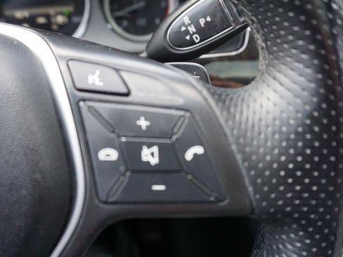 Used 2013 Mercedes-Benz E 350 BlueTEC Sedan image 27