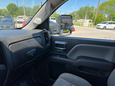 Used 2019 Chevrolet Silverado 2500 W/T w/ WT Convenience Package RWD image 19
