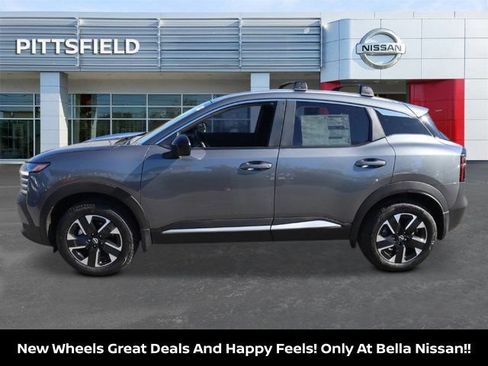 New 2026 Nissan Kicks SV w/ Interior Electronics Package AWD/4WD image 6