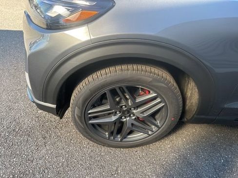 New 2026 Ford Explorer ST image 10