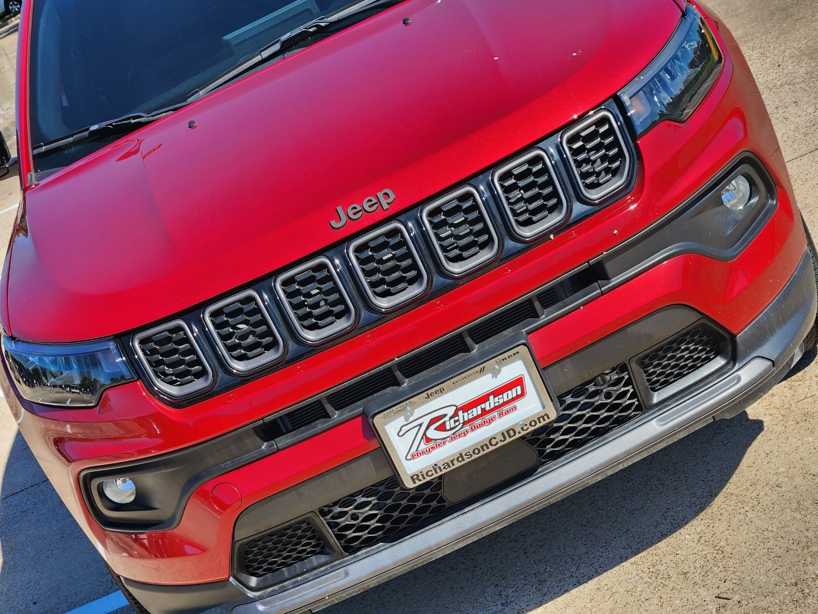 Used 2025 Jeep Compass Latitude w/ Altitude Special Edition AWD/4WD image 14