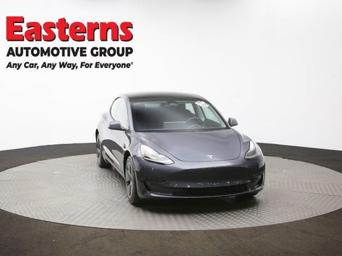 Used 2023 Tesla Model 3 Standard Range image 48