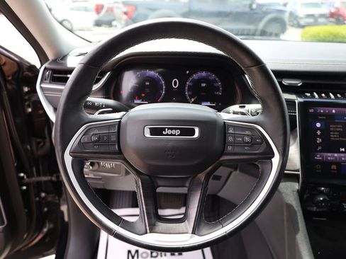 Used 2021 Jeep Grand Cherokee L Limited AWD/4WD image 13