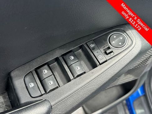 Used 2021 Kia Seltos S AWD/4WD image 13