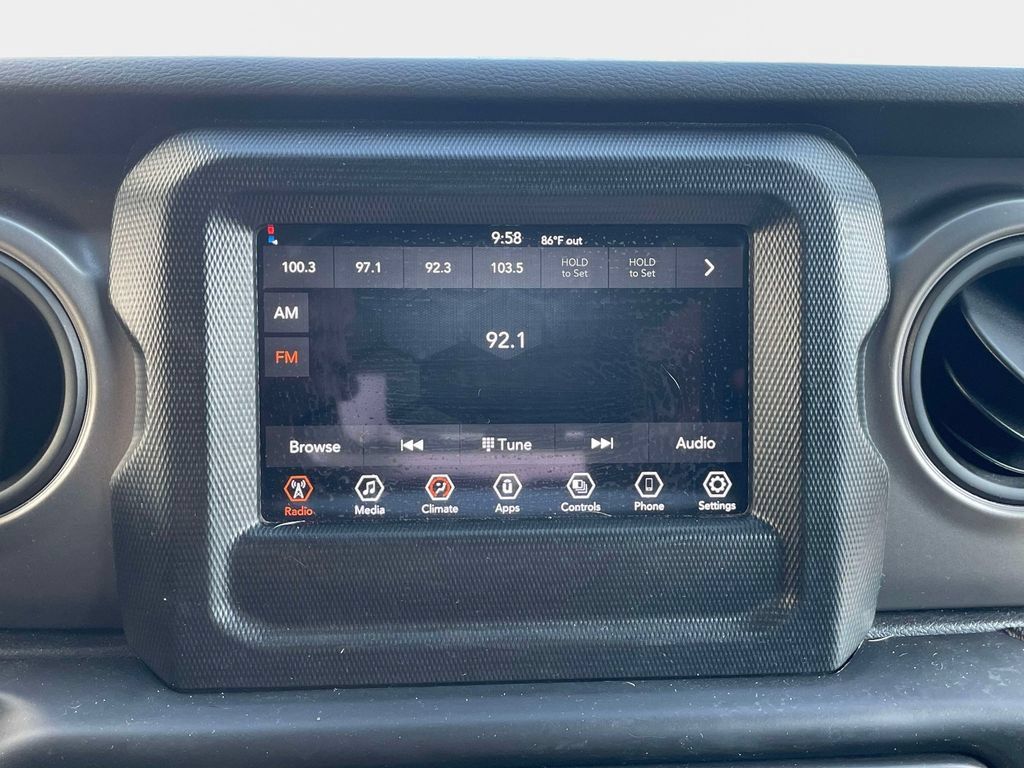 Used 2022 Jeep Wrangler Unlimited Sport AWD/4WD image 24