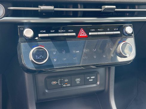 New 2026 Hyundai Tucson Limited AWD/4WD image 12