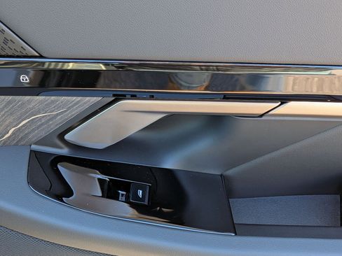 New 2026 BMW 530i w/ M Sport Package image 36