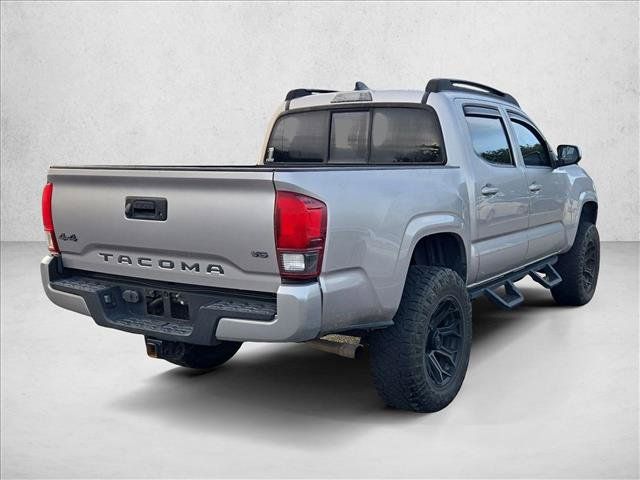 Used 2021 Toyota Tacoma SR AWD/4WD image 5