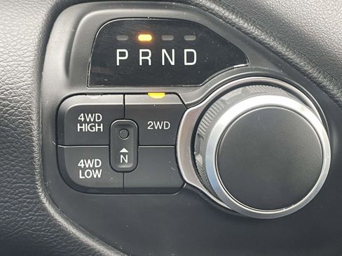 Used 2024 RAM 2500 Big Horn w/ Bed Utility Group image 35