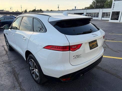 Used 2019 Jaguar F-PACE Premium AWD/4WD image 4