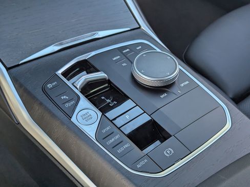 Used 2023 BMW 330i Sedan w/ Driving Assistance Package image 30