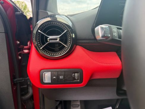 Used 2025 Chevrolet Blazer EV SS AWD/4WD image 36