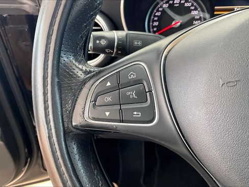 Used 2017 Mercedes-Benz C 300 Sedan image 24