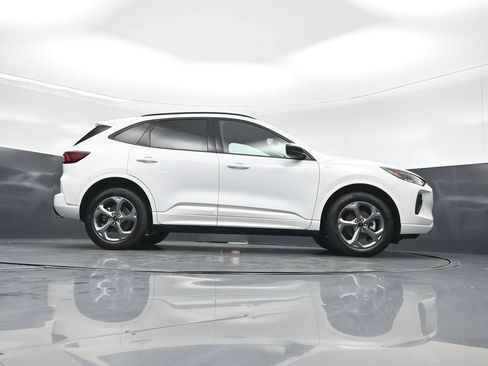 Used 2023 Ford Escape ST-Line w/ Tech Pack #1 AWD/4WD image 43
