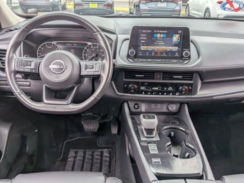 Certified 2024 Nissan Rogue SV w/ SV Premium Package FWD image 13