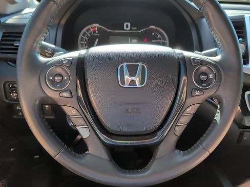 Certified 2020 Honda Ridgeline RTL-E image 16