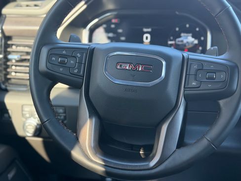 Used 2025 GMC Sierra 1500 AT4 w/ AT4 Premium Package image 18